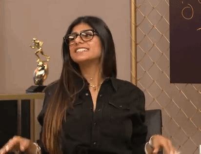 mia khalifa gift|Relevance Mia Khalifa Gifs